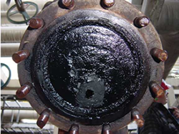 grease-and-lubricating-oil-has-degraded-clinging-to-heat-exchangers-causing-unsightly-and-affecting-performance